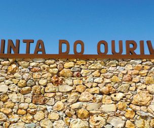 Rental Villa Carvoeiro - Quinta do Ourives - Sign